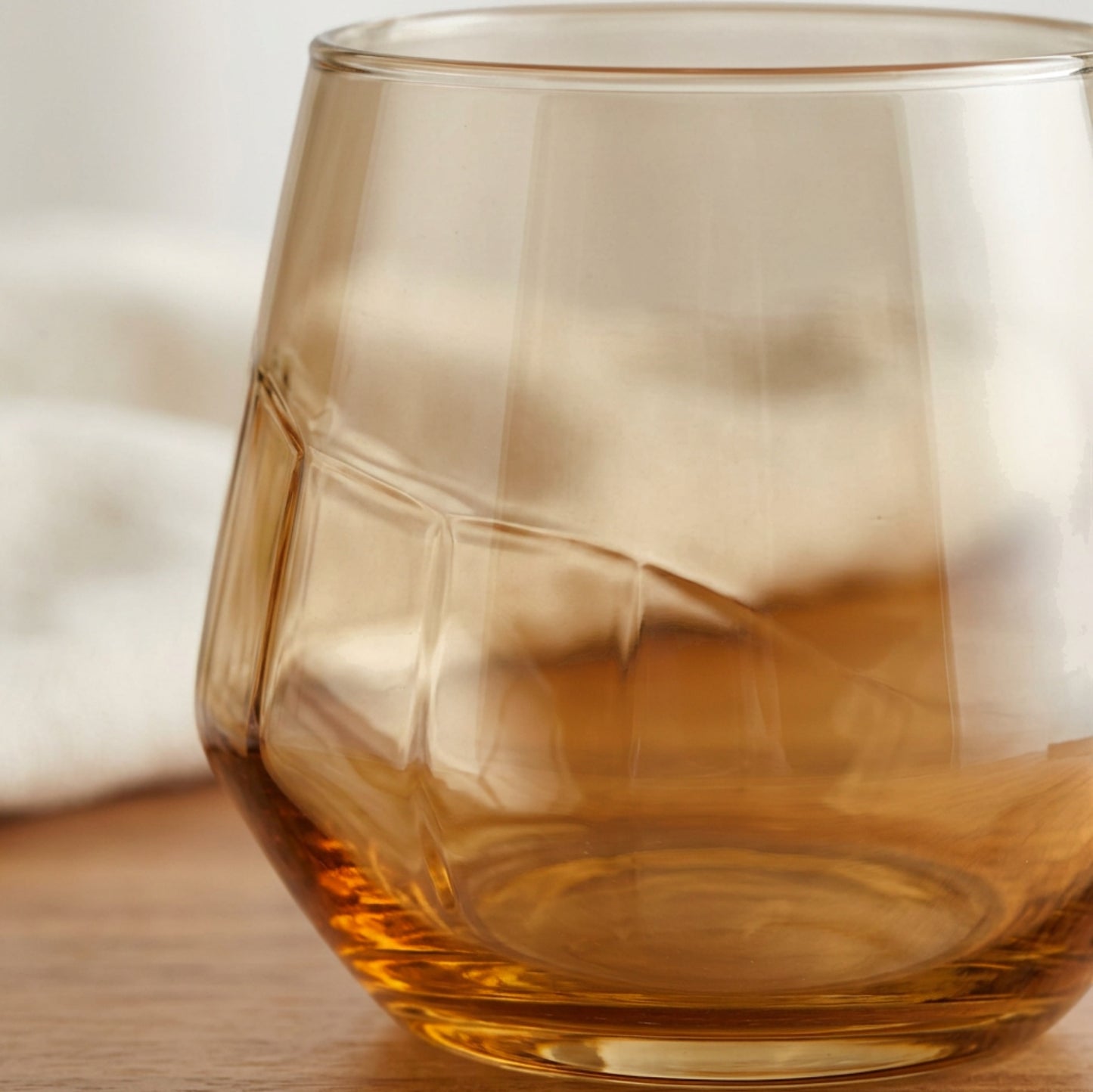 Skvhf Amberveil Stemless Wine Glasses 14 oz Amber Set of 2 - Detail view